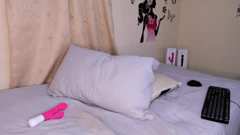 Juli online show from February 26, 3:43 pm