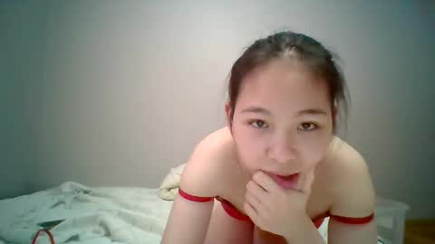 julia8386 online show from December 4, 8:41 pm