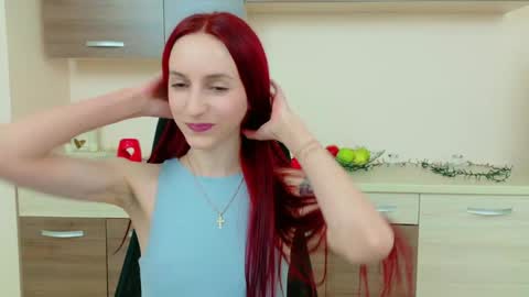 JuliaJae online show from February 26, 7:01 am