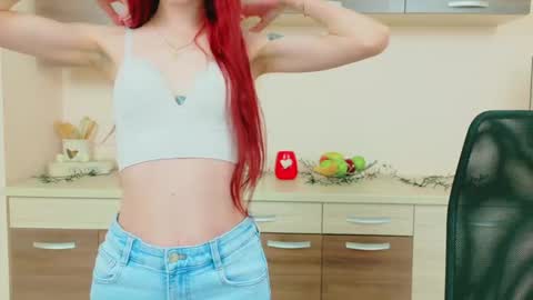 JuliaJae online show from March 15, 6:29 am