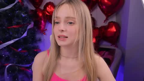 Julia online show from March 27, 4:41 pm