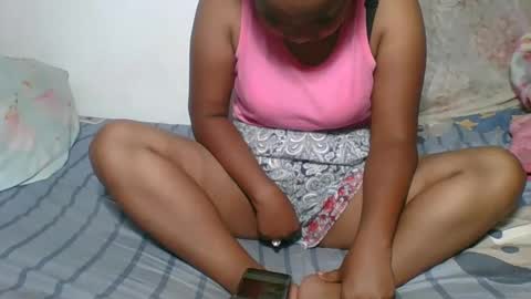 juliah02 online show from March 8, 11:16 am