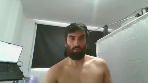 julian_patino online show from March 3, 4:03 pm