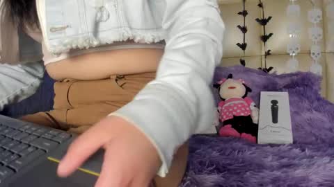 juliana_js_ online show from October 20, 3:22 am