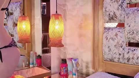 Snapshot of juliana_mendez25 chatting on October 10, 9:30 pm juliana_mendez25 online show from October 10, 9:30 pm