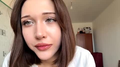 Kira online show from March 27, 8:09 am