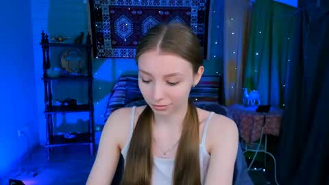 juliedaniel online show from June 1, 8:15 am