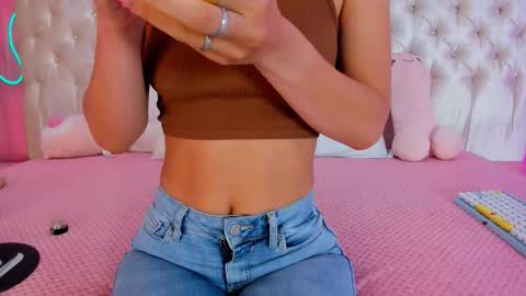 Julieta  online show from February 26, 12:19 pm