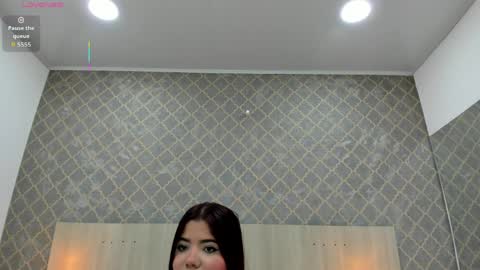 Julieta Robertson online show from April 9, 6:19 am