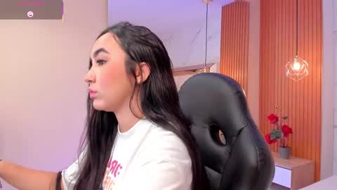     online show from February 20, 10:12 pm