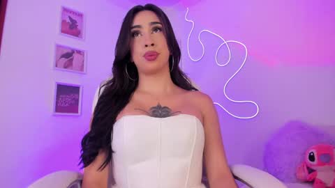 julietabomgv online show from March 1, 12:50 am