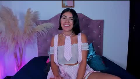 Julieth Gomez online show from October 3, 3:48 am