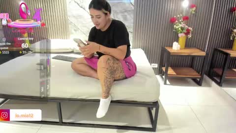 Julietha online show from April 17, 2:14 am