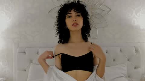 julietta    online show from April 16, 12:05 pm