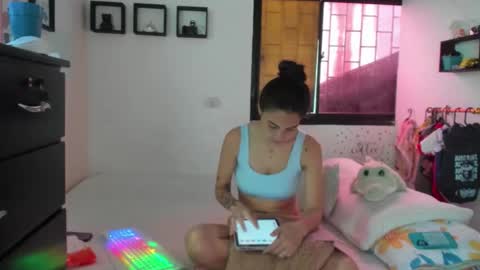 juliette online show from October 8, 3:18 pm