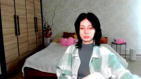 Snapshot of julissweet chatting on March 3, 7:21 am Asmodeus online show from March 3, 7:21 am