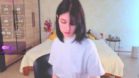 Snapshot of julissweet chatting on October 11, 7:57 am Asmodeus online show from October 11, 7:57 am