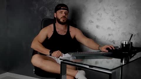 JULiUS   online show from October 30, 9:26 pm