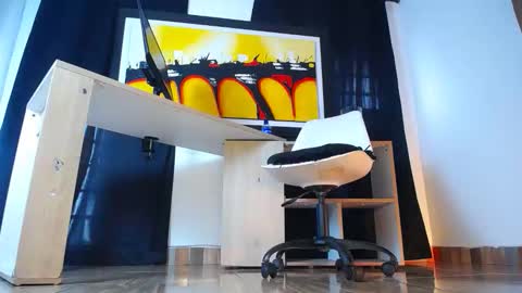 jullian online show from February 17, 8:19 pm