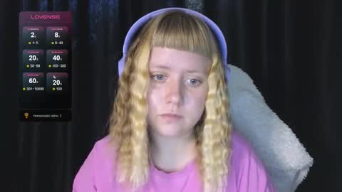 Snapshot of june_shy0 chatting on September 11, 6:58 am June online show from September 11, 6:58 am