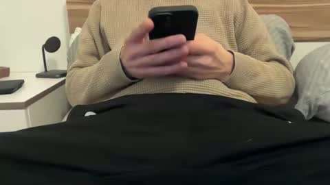 junge170395 online show from April 10, 11:48 am