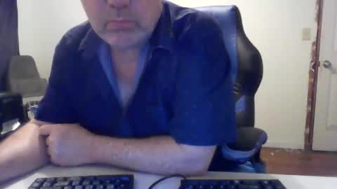 junkhp1 online show from June 6, 10:43 am