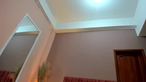 Jupiter Fox online show from March 23, 12:10 pm