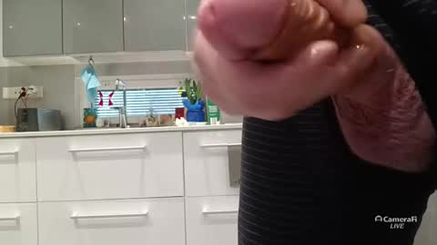 jusahki online show from January 15, 12:14 pm