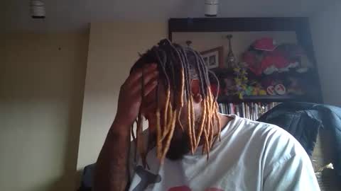 Real online show from April 4, 6:48 pm