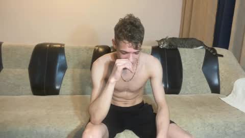 Snapshot of just_alexx12 chatting on January 20, 9:22 pm just_alexx12 online show from January 20, 9:22 pm