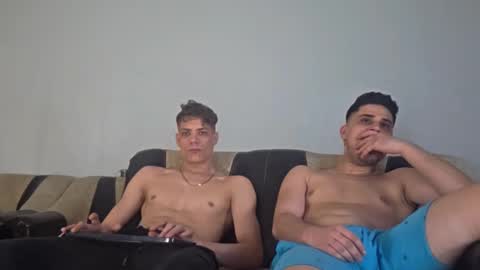 Snapshot of just_alexx12 chatting on March 8, 7:05 am just_alexx12 online show from March 8, 7:05 am