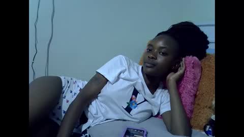 Snapshot of just_nuru chatting on September 25, 8:05 pm just_nuru online show from September 25, 8:05 pm