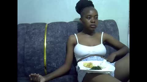 Snapshot of just_nuru chatting on October 7, 7:10 pm just_nuru online show from October 7, 7:10 pm