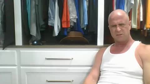 Tohiptwoquit online show from April 8, 12:13 am