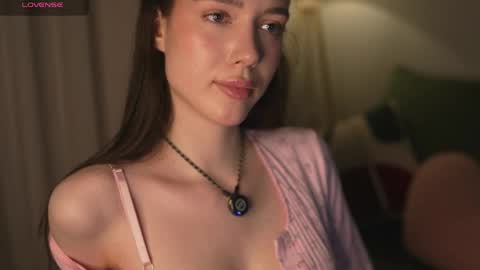 Katarina online show from April 30, 7:30 pm