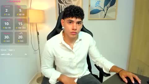 justin_payn14 online show from July 22, 1:13 pm