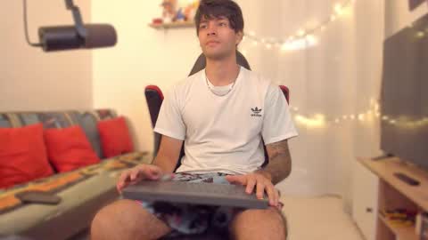 Diego online show from February 2, 4:14 pm