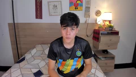 Justin online show from January 9, 2:44 pm