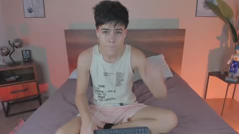 Justin online show from September 14, 1:12 pm