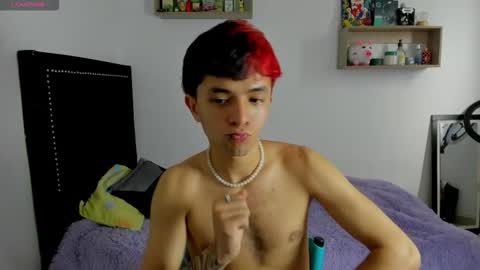 Justine online show from November 25, 6:50 pm