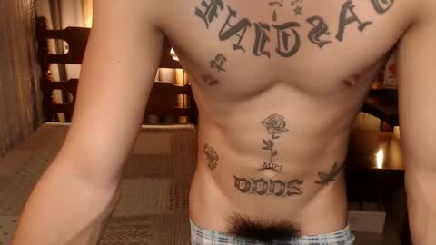 justine_hunk online show from September 10, 6:47 am