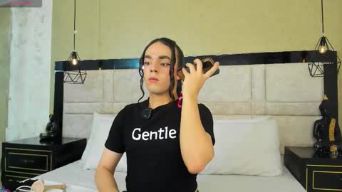 Justine online show from March 8, 3:43 am