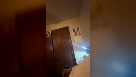 justinjohnson524 online show from April 21, 7:37 am