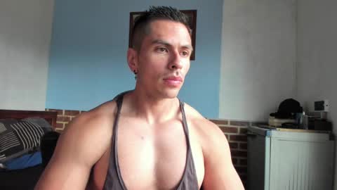 Snapshot of justinkart chatting on February 25, 5:19 pm justinkart online show from February 25, 5:19 pm