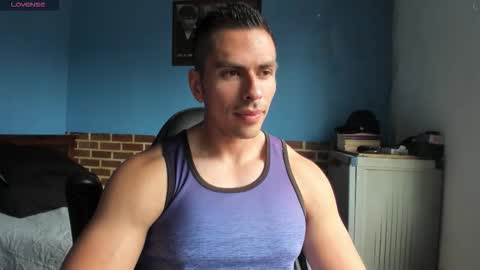 Snapshot of justinkart chatting on October 7, 6:04 pm justinkart online show from October 7, 6:04 pm
