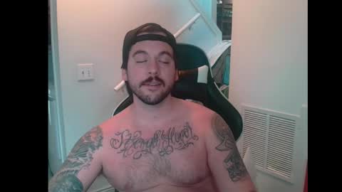 justintym69 online show from April 1, 1:52 pm
