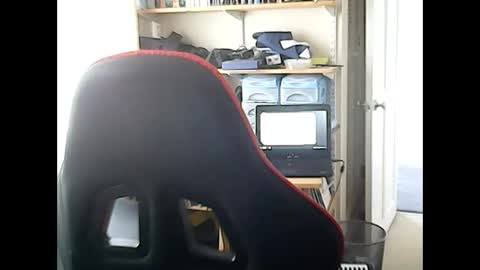 Snapshot of justmav chatting on September 29, 10:36 am justmav online show from September 29, 10:36 am