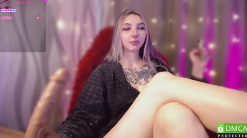 Snapshot of justmeowgirl chatting on February 7, 7:40 am justmeowgirl online show from February 7, 7:40 am