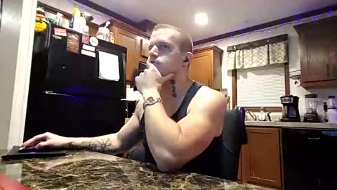 justus0624 online show from October 2, 1:48 am