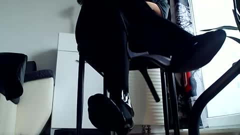 k_queen36 online show from November 12, 11:45 am